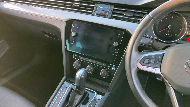 Volkswagen Passat 1.5 TSI EVO SEL 5dr DSG Petrol Estate